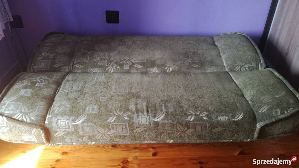 Sprzedam wersalkę używana