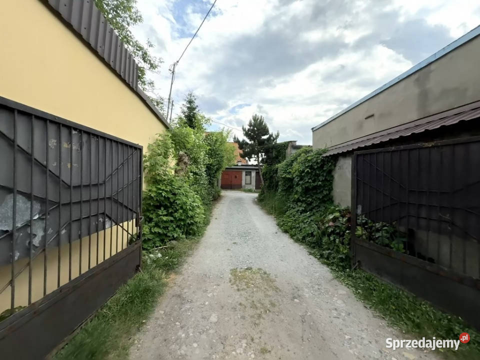 Kamienica inwestycyjna w samym sercu Poddębic dojazd asfaltowy Poddębice