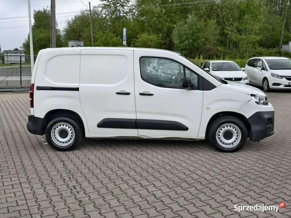 Citroen Berlingo 16 hdi 100 klimatyzacja biały Motoryzacja Kęty