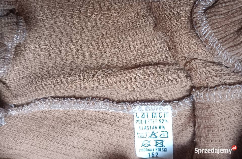 Sztruksowe brązowe spodnie dziewczęce Carmen 152