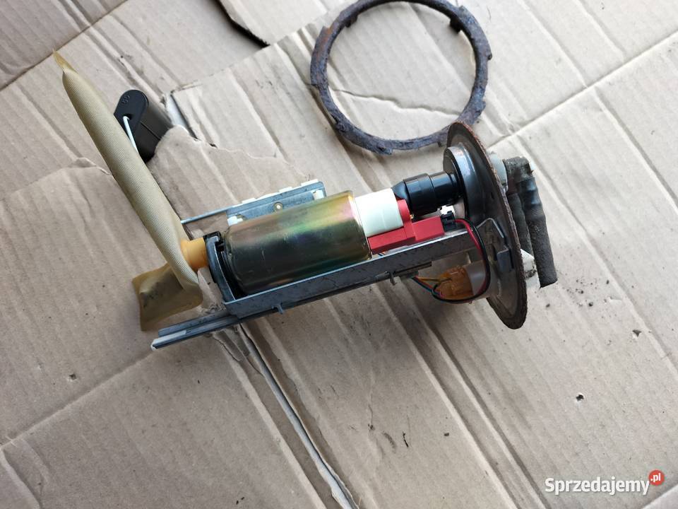 FORD MONDEO MK2 20 BENZYNA POMPA POMPKA PALIWA