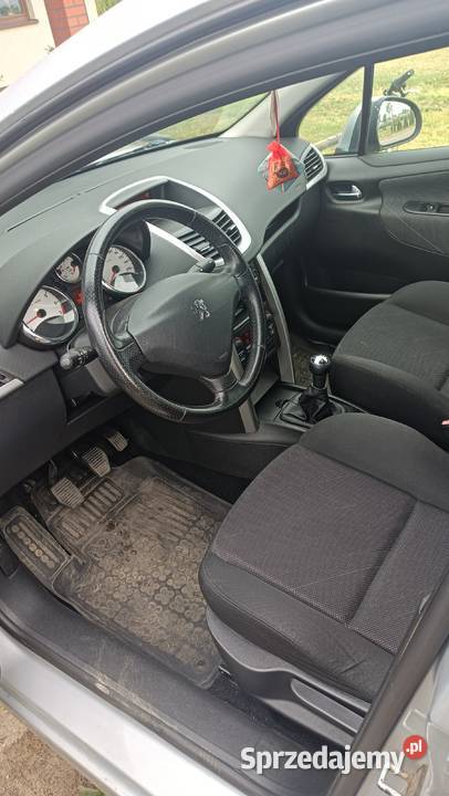 PEUGEOT 207 SW 14 BENZGAZ 2008 manualna Obórki