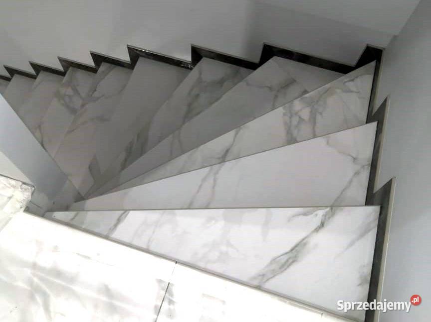 Płytki na schody CALACATTA CARRARA 100x30 Wysoki Podłogi i schody Łask