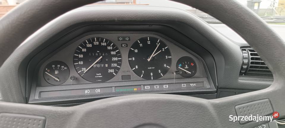 BMW e30 manualna Piotrowice