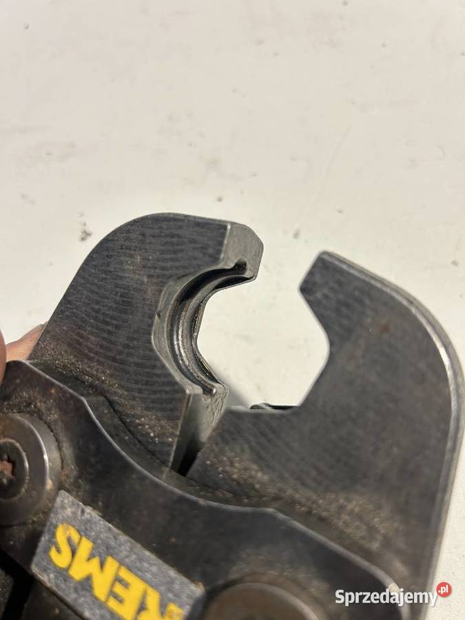 SZCZĘKA ZACISKOWA CĘGI DO RUR V22 DO ZACISKARKI Pozostałe Kraków