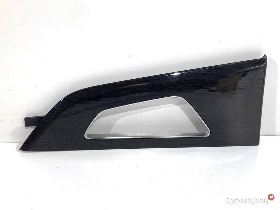LISTWA OZDOBNA DEKOR DRZWI PRAWY TYŁ AUDI Q8 osobowe podkarpackie