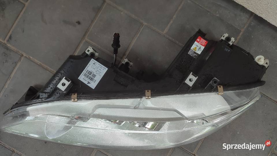 Lampa Mazda 6 lewa przednia Oświetlenie Czarnków sprzedam