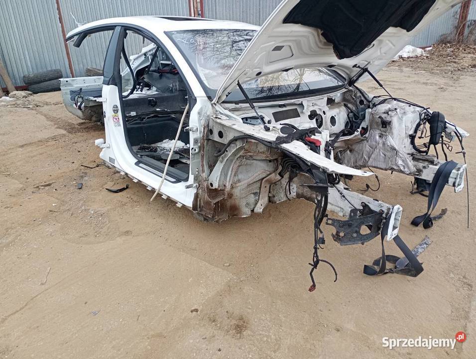 KAROSERIA ĆWIARTKA BŁOTNIK TYŁ LEWY PRÓG DACH