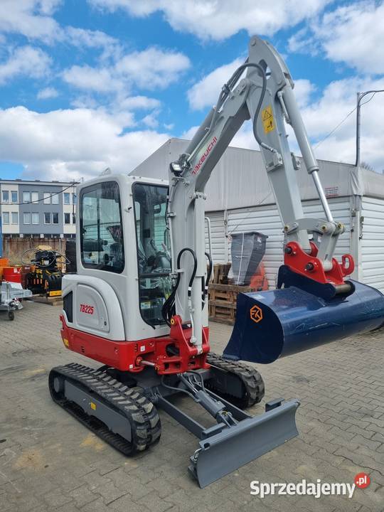 Wynajem minikoparka 25 tony Takeuchi TB225 Bez śląskie Bielsko-Biała