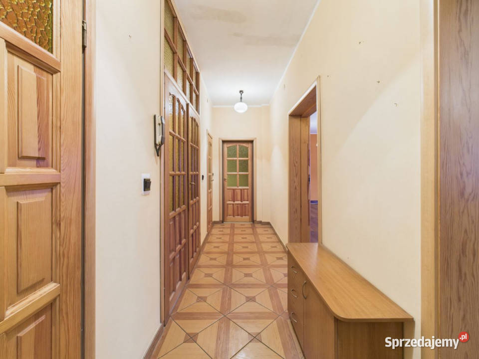 Kamienica Gdynia 4181m2 drewniane