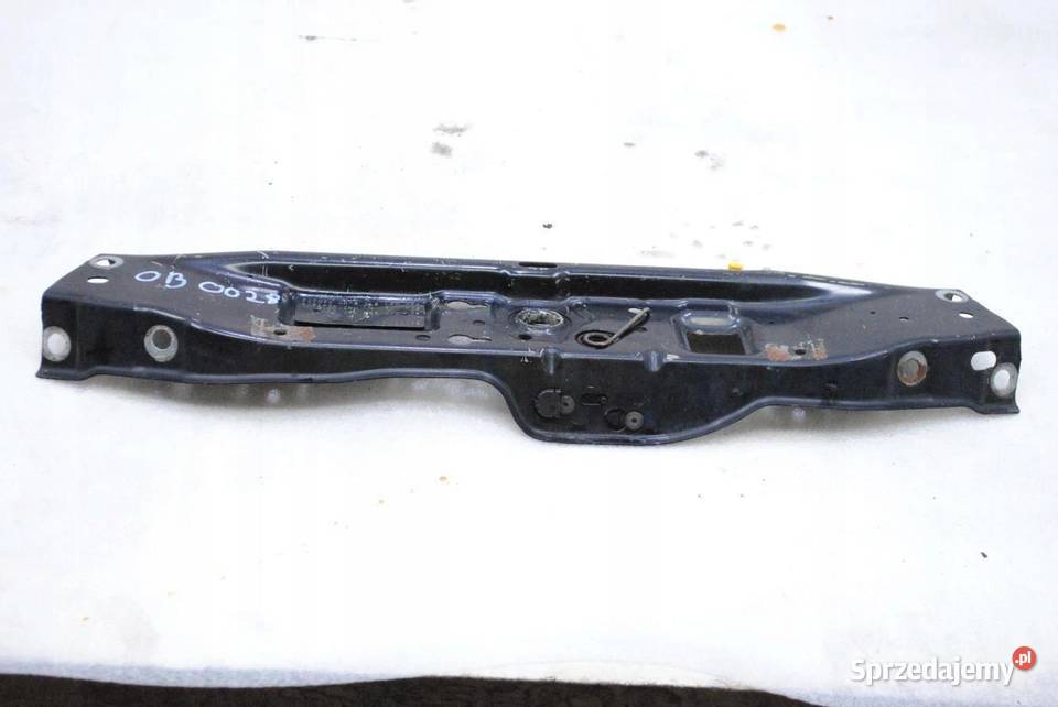 PAS PRZEDNI PRZÓD OPEL ZAFIRA B 19 120