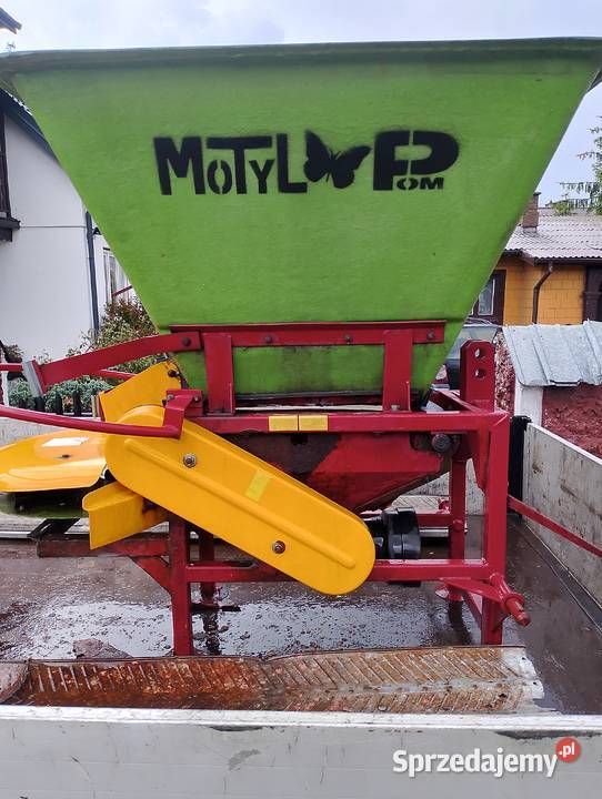 Rozsiewacz nawozów motyl Kołbiel sprzedam