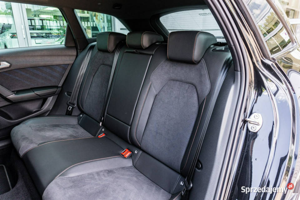 Cupra Leon Sportstourer 15 eTSI 150 DSG Dostępny kurtyny powietrzne