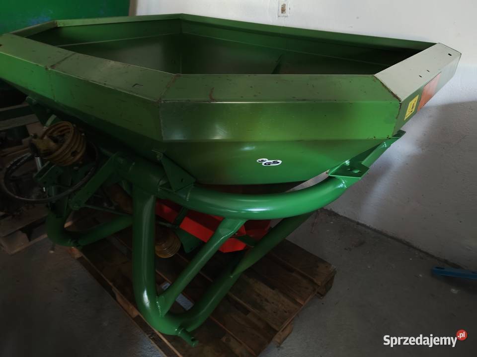 Rozsiewacz nawozów Amazone