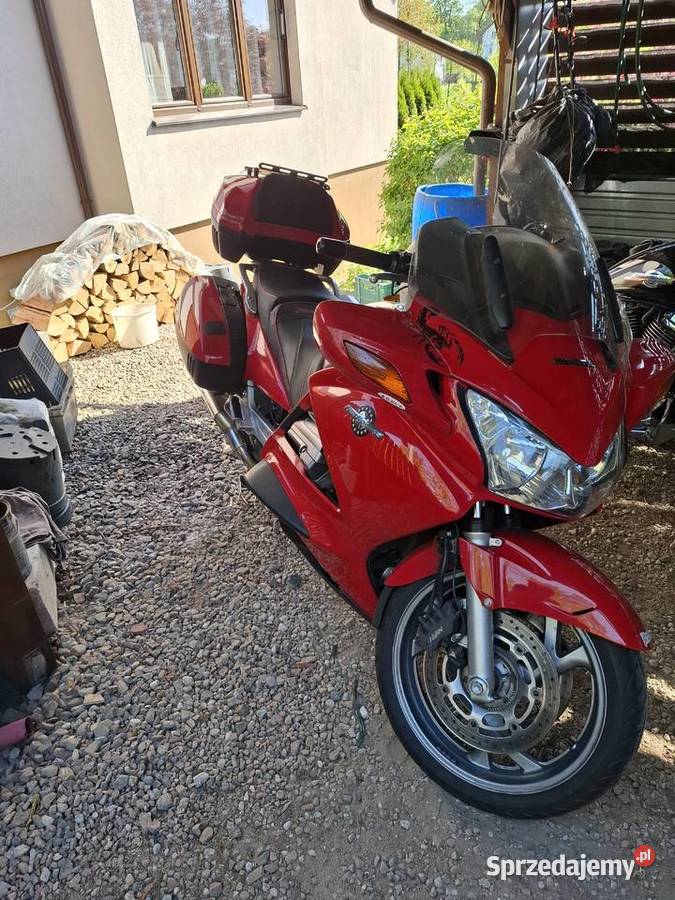 Sprzedam Hondę ST 1300 2005 r Grzybno