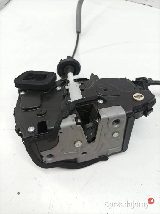 ZAMEK DRZWI TYŁ LEWY EUROPA 10A839015 Skoda