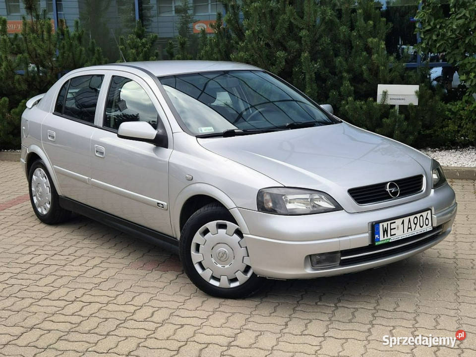 Opel Astra 14 16V benzyna polski salon Warszawa