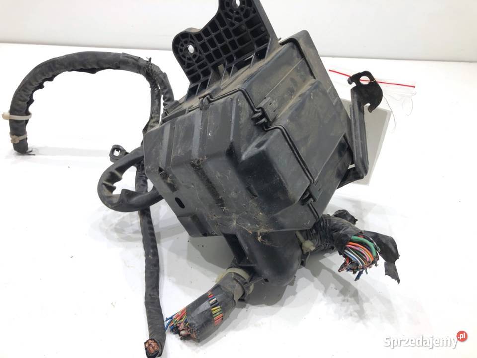 SKRZYNKA BEZPIECZNIKÓW SUZUKI GRAND VITARA II sprzedam