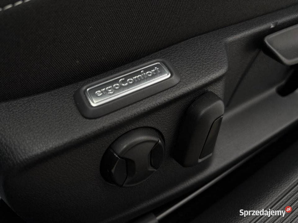 Volkswagen Passat 2023r Warszawa sprzedam