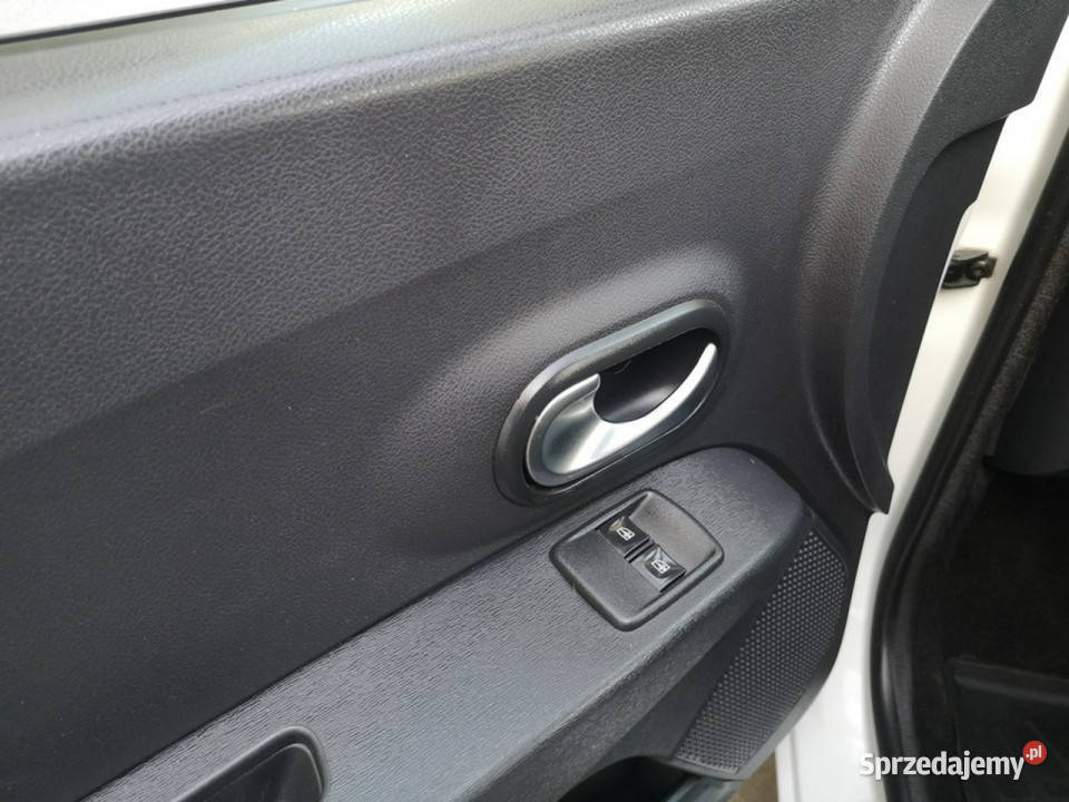 Dacia Lodgy 15DCI 109 Klimatyzacja Tempomat wspomaganie kierownicy Strzegom