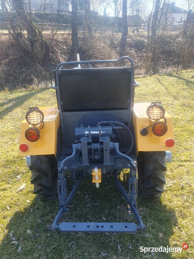 Ciągnik Sam S15 z podnosnikiem