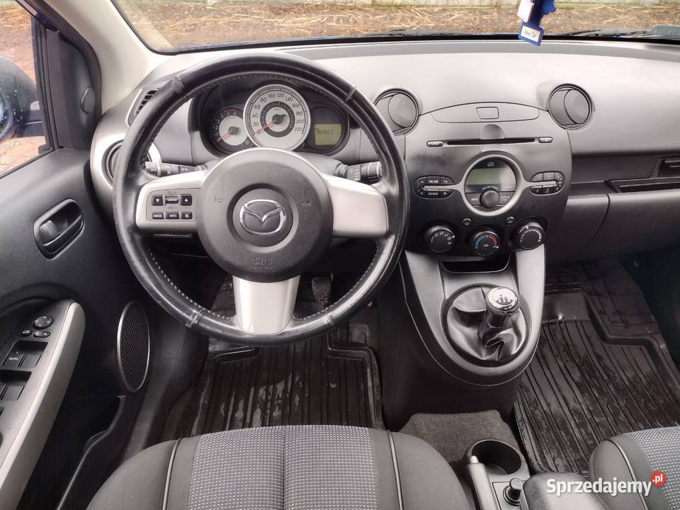 fajna i zadbana Mazda 2 diesel z roku 2008 Ruda Śląska sprzedam