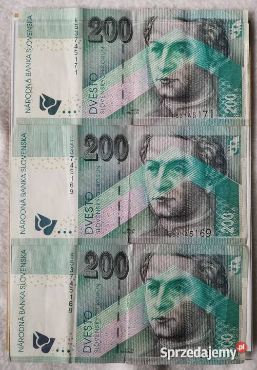 Trzy banknoty po 200 koron słoweńskich