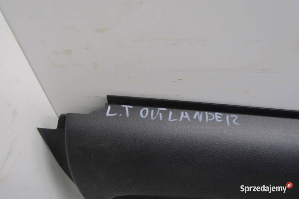 BOCZEK TAPICERKA DRZWI LEWY TYŁ TYLNA MITSUBISHI Części samochodowe