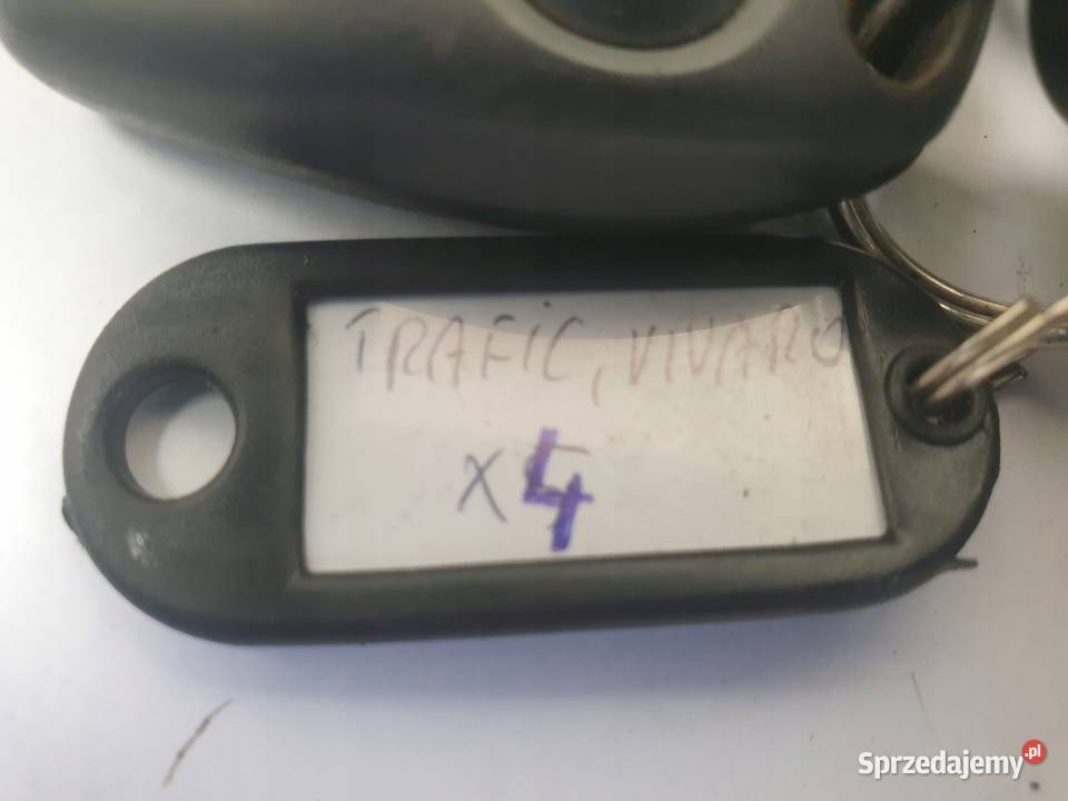 KLUCZYK Trafic Vivaro Master PILOT 2 przyciski Rudka