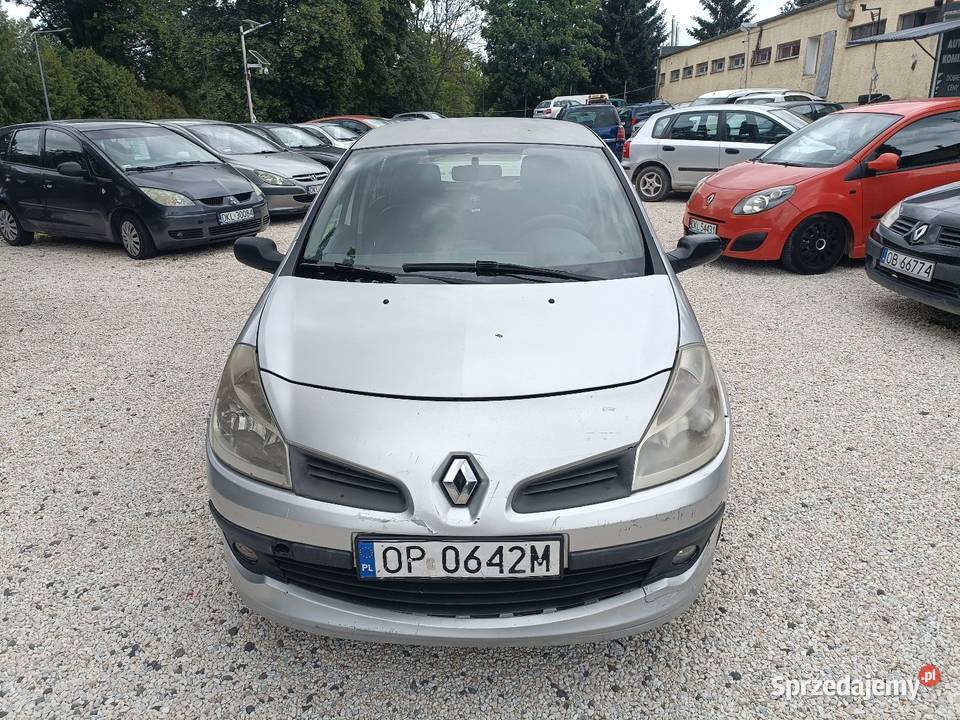 Renault Clio 3 ekonomiczny 12 z klimatyzacją Kłodzko