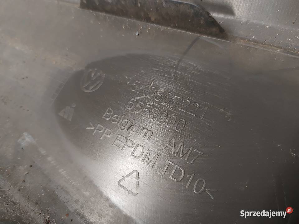 VW GOLF VI zderzak przód 5K0807221 Kielce