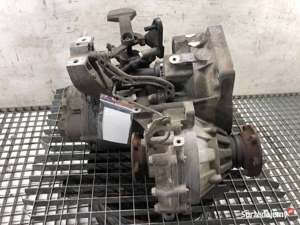 SKRZYNIA BIEGÓW VW PASSAT CC B6 KVT 18 160 0812 osobowe podkarpackie sprzedam