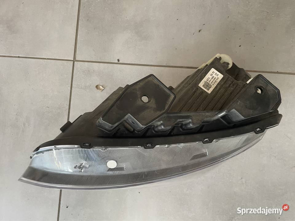 Hyundai Kona lift reflektor lewy przód
