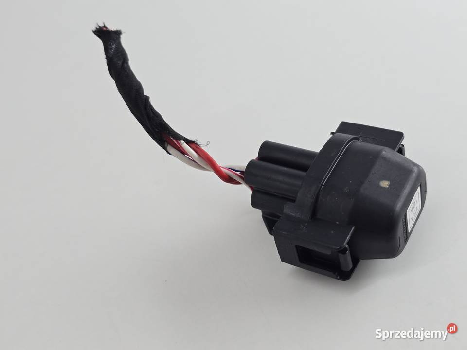 WTYCZKA KOSTKA BEZPIECZNIK TRIUMPH SCRAMBLER 400 łódzkie