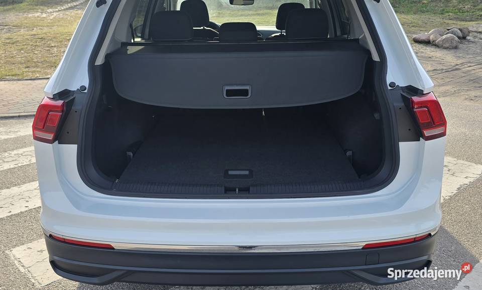 VW Tiguan 2024 20 benzyna 190 4motion 19 Ostrołęka sprzedam