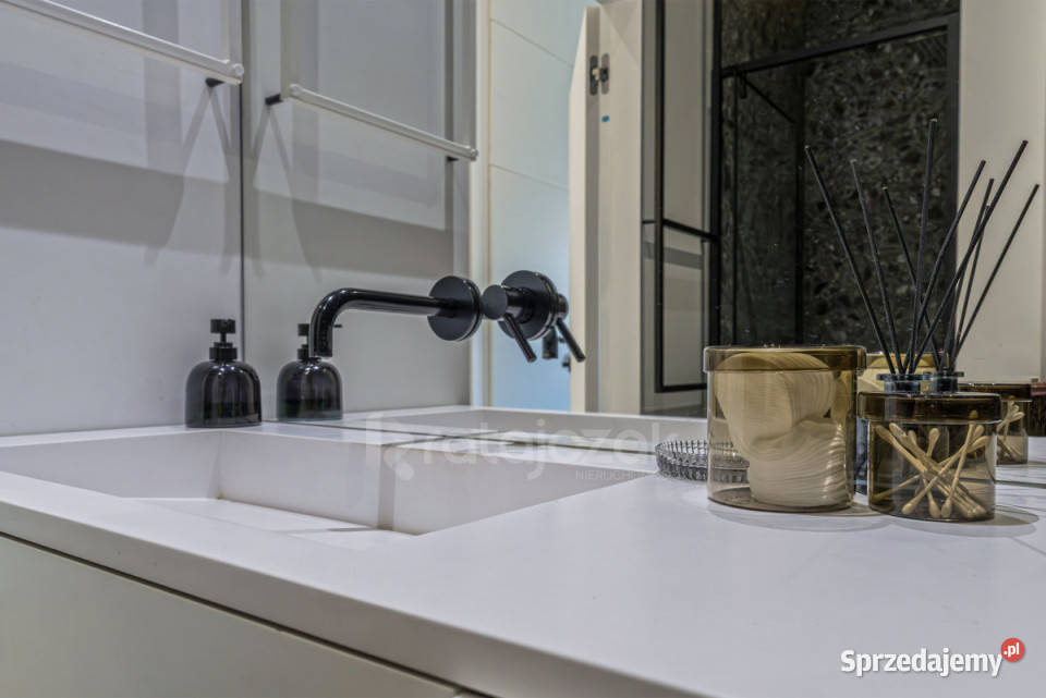 Mieszkanie 585m2 2 pokoje Gdynia