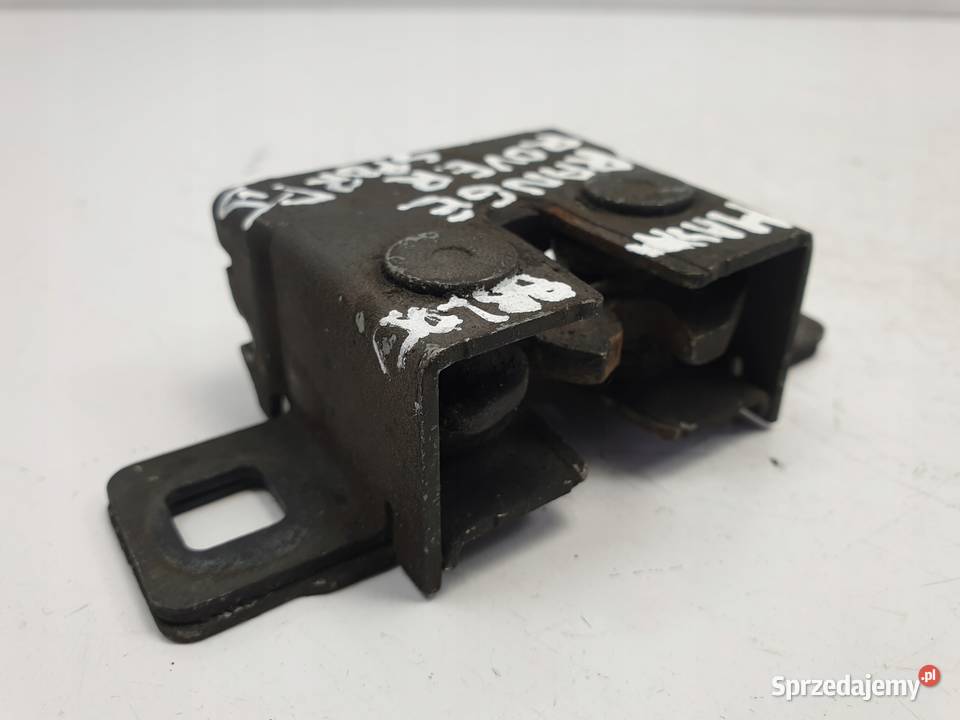 Range Rover II L494 ZAMEK PRZEDNIEJ MASKI prawy sprzedam