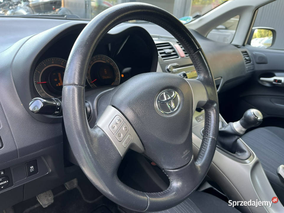 Toyota Auris 14 Klima Webasto El szyby Lusterka 97KM śląskie Częstochowa sprzedam