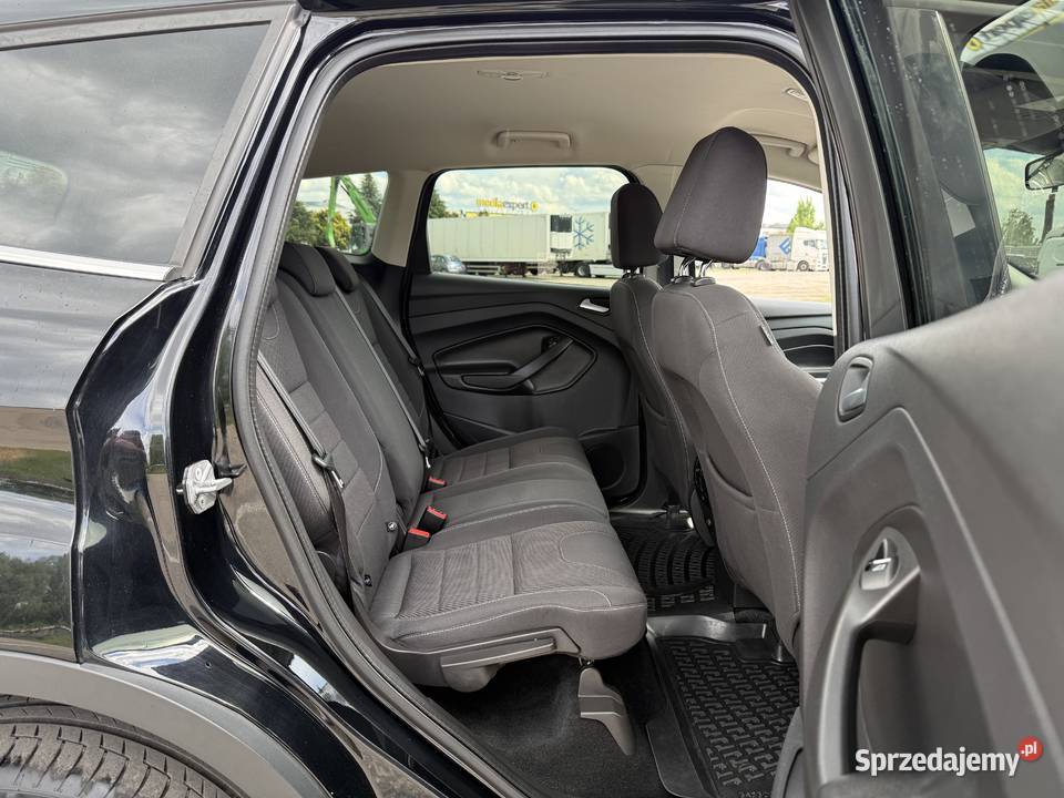 Ford Kuga 15 BENZYNA Klimatronik Nawigacja lakier metallic Kuga sprzedam