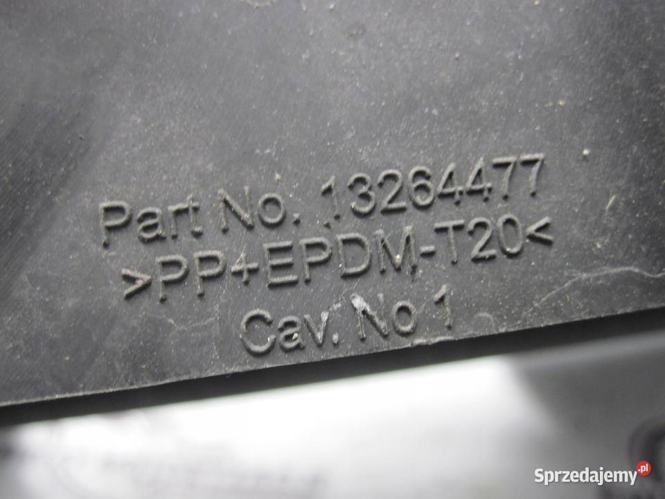 OPEL ASTRA J 10r pas przedni wzmocnienie górne Wentylatory chłodnic klimatyzacji