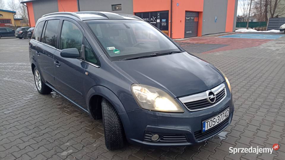 OPEL ZAFIRA B 19 DCI 150 COSMO Ostrowiec Świętokrzyski
