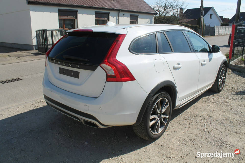 Volvo V60 Cross Country Ostrów Wielkopolski