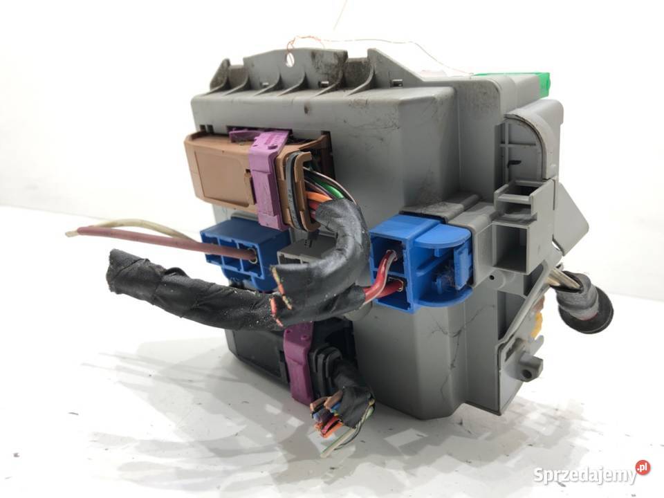 SKRZYNKA BEZPIECZNIKÓW FIAT LINEA 51806891
