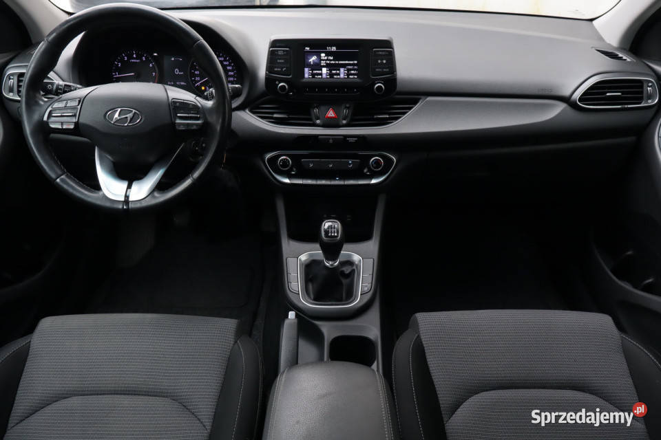 Hyundai i30 14 CVVT Hatchback sprzedam