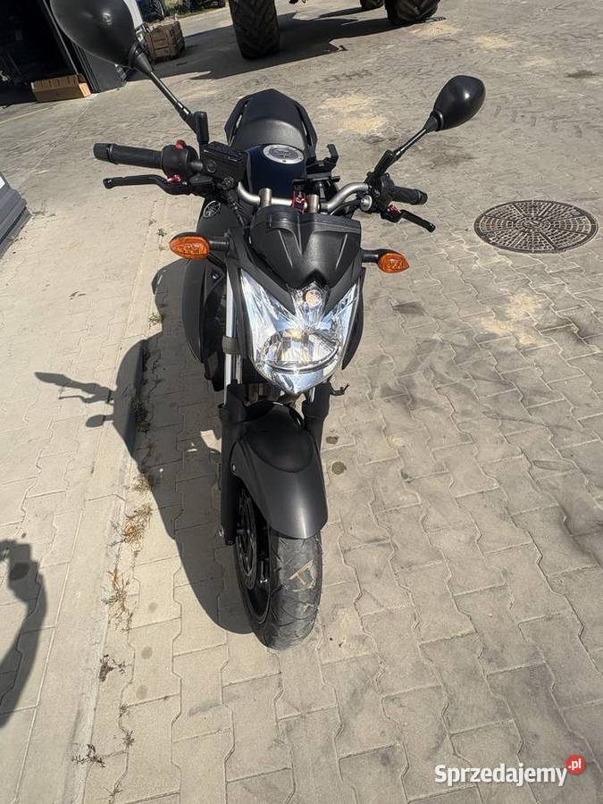Sprzedam Yamaha XJ6 zarejestrowana na kat A2 Płock
