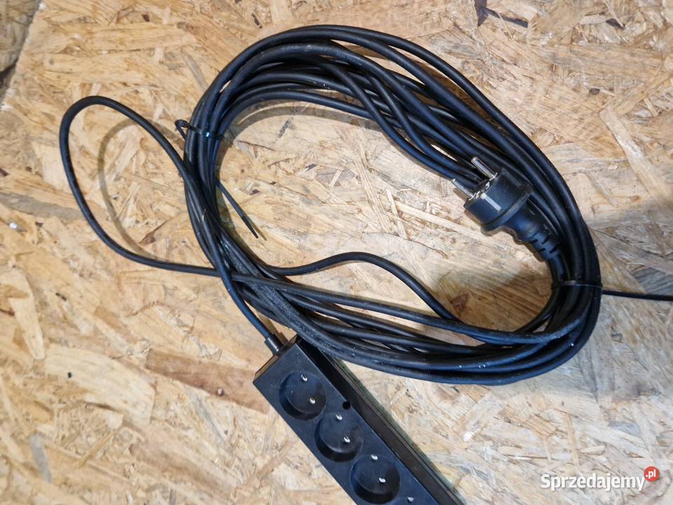 Przedłużacz poczwórny z uziemieniem 10 m czarny Głogowa
