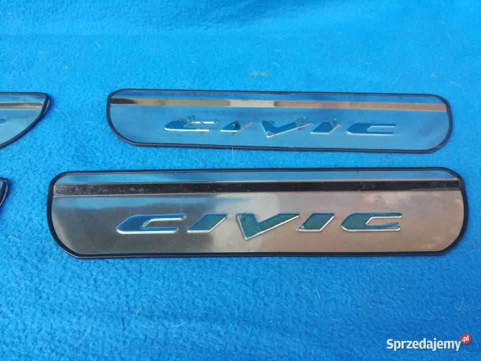 Listy progowe Honda Civic UFO 3D