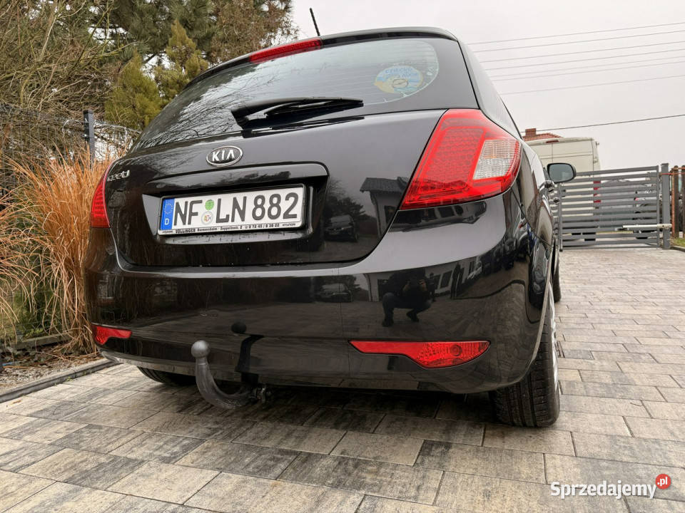 Kia Ceed Zadbana bezwypadkowa przepiękny perłowy ESP Poznań