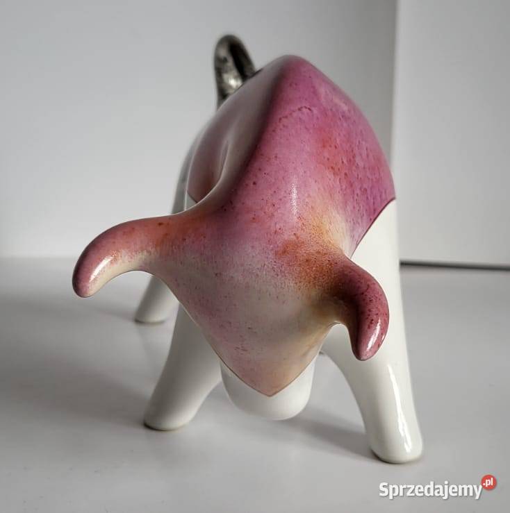 BYK Znak zodiaku Figurka Byczek ceramiczny pomorskie Sierakowice sprzedam