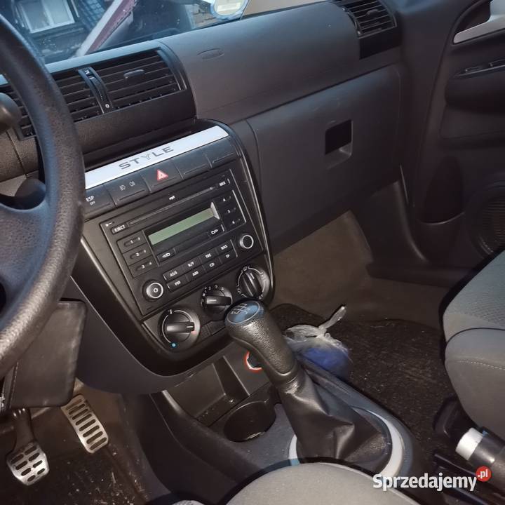 Volkswagen Fox ma części